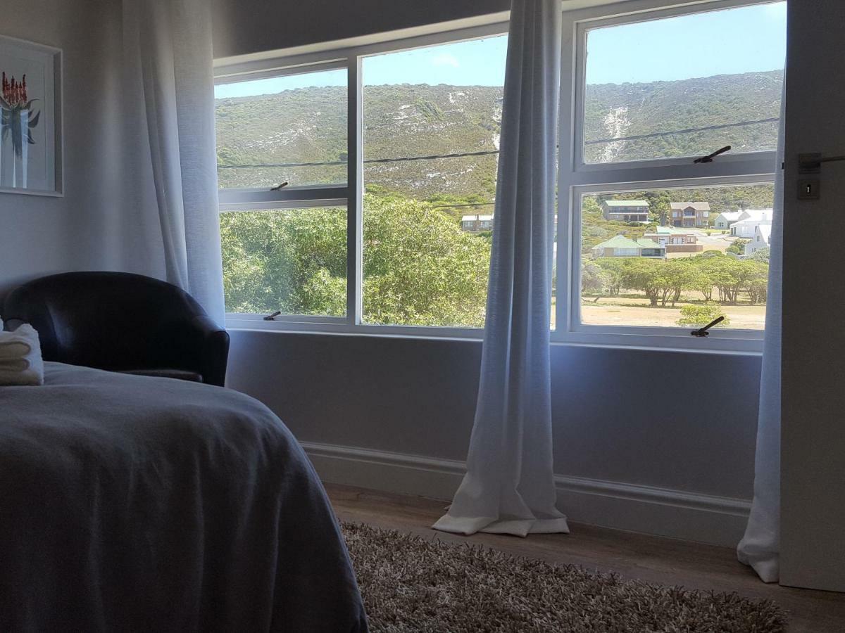 Breeze In Villa Agulhas Bagian luar foto